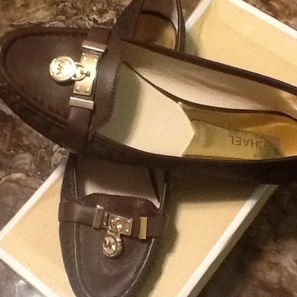 Michael Kors Flats - Picture 3 of 3